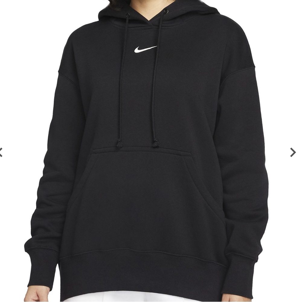 🚨NIKE WOMEN’S OVERSIZED HOODIE!